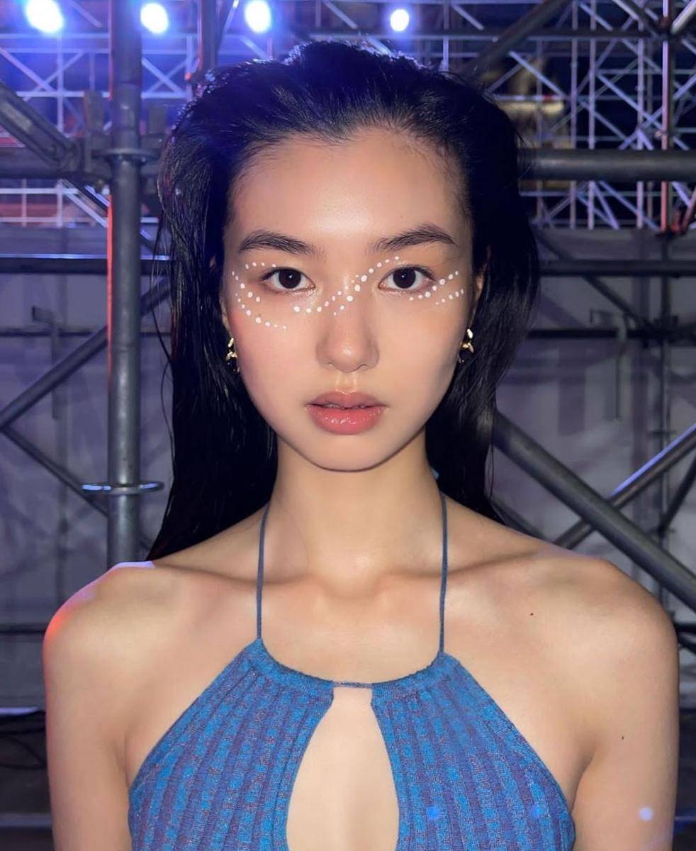 Estelle Chen (instagram.com/chen_estelle)
