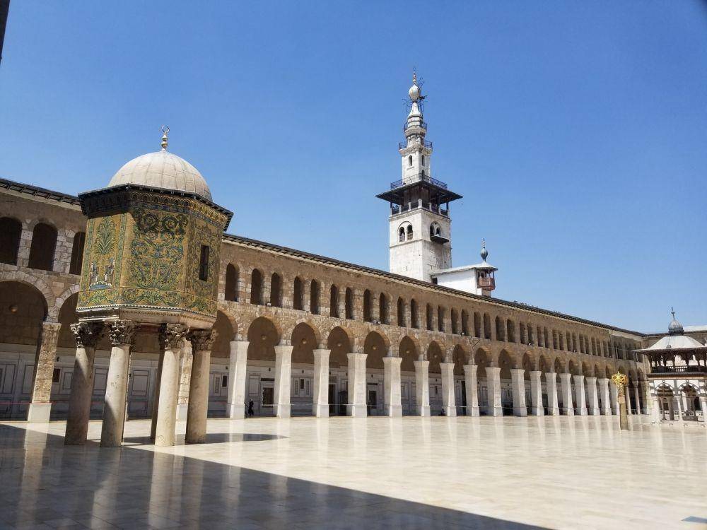 Masjid Umayyah, salah satu peninggalan Dinasti Umayyah (unsplash.com/T Foz)