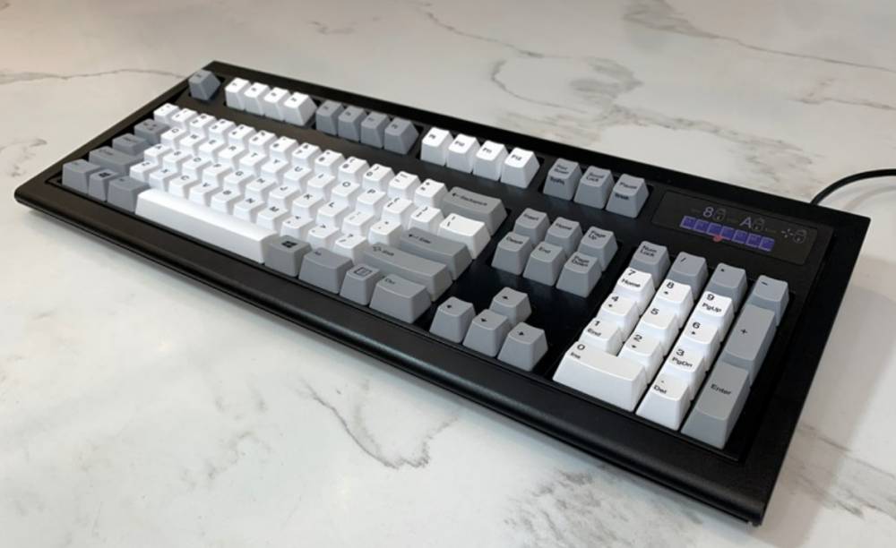 ilustrasi Unicomp New Model M (pckeyboard.com)