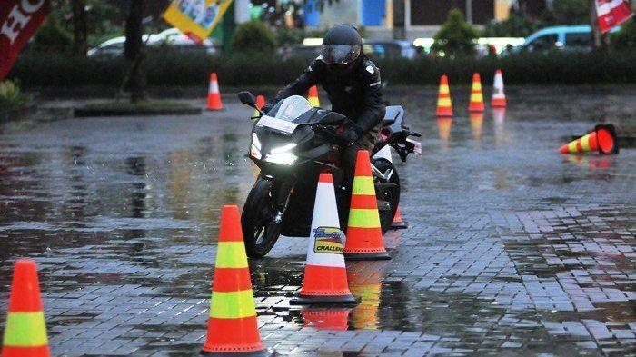 Periksa 7 Bagian Pada Motormu Setelah Diguyur Hujan