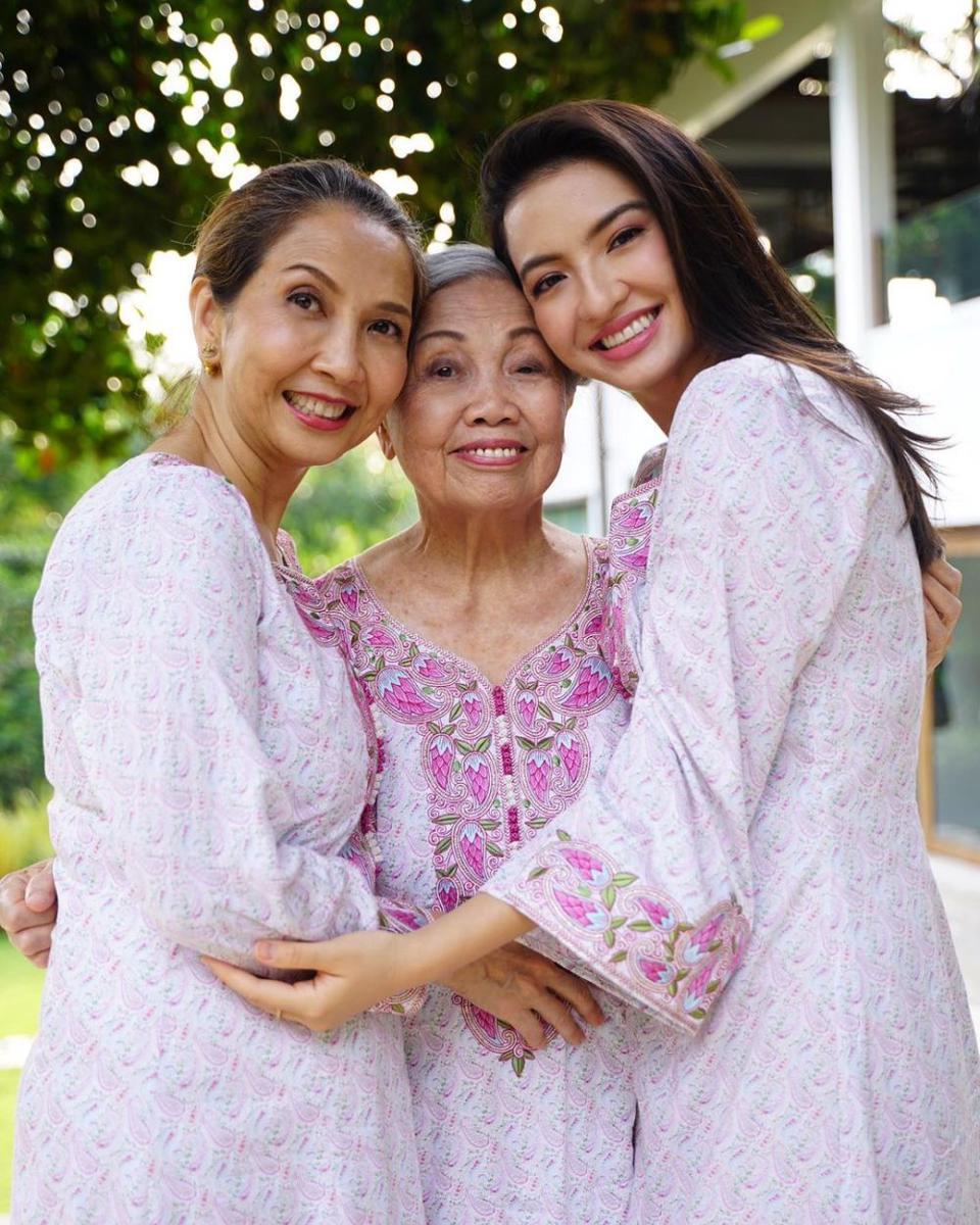 Raline Shah dan Nenek (instagram.com/ralineshah)