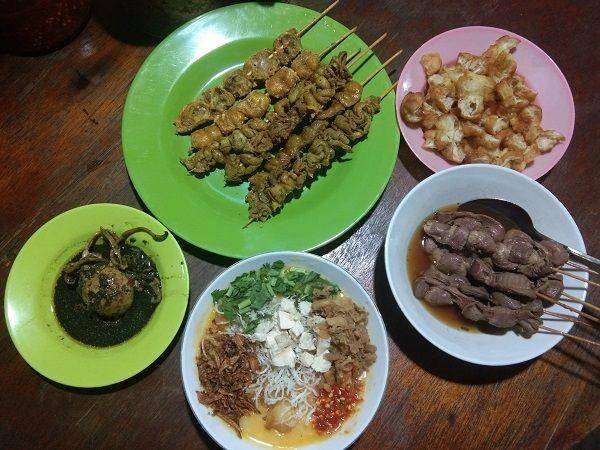 Bubur Ayam Monas Benhil (google.com/maps/ano sajid)