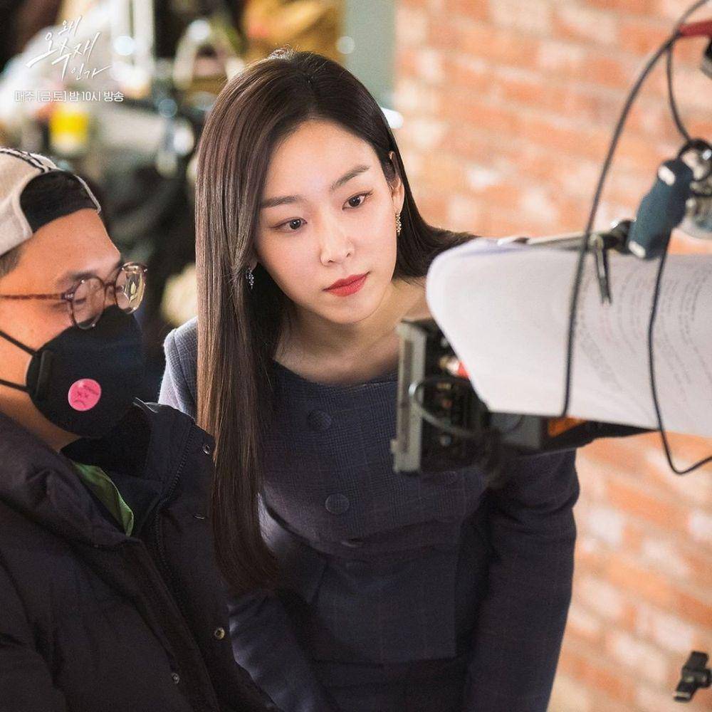 potret di balik layar drama Korea Why Her? (instagram.com/sbsdrama.official)