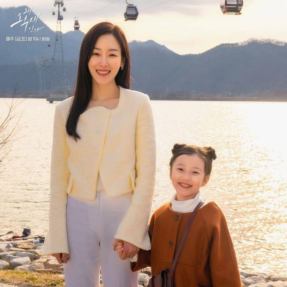 potret di balik layar drama Korea Why Her? (instagram.com/sbsdrama.official)