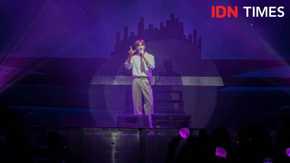 Cha Eun woo di Fan Meeting 2022 Just One 10 Minute [Starry Caravan] di Tenis Indoor Senayan, Jakarta, pada Sabtu (23/7/2022). (IDN Times/Alya Dwi Achyarini)