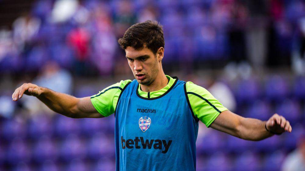 Nikola Vukcevic ketika membela Levante di LaLiga. (twitter.com/LevanteUD)