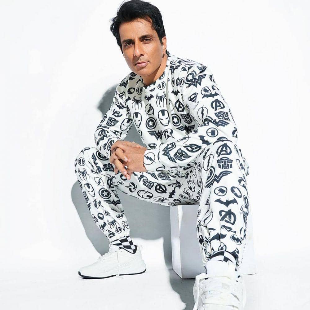 Sonu Sood (instagram.com/sonu_sood)
