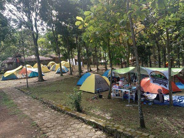 Wana Wisata Puncak Sempur (google.com/maps/wana wisata puncak sempur & camping ground)
