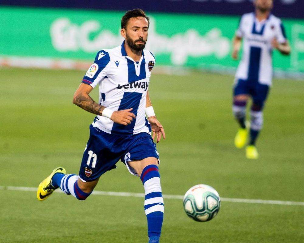 José Luis Morales ketika membela Levente di LaLiga. (instagram.com/morales19jose)