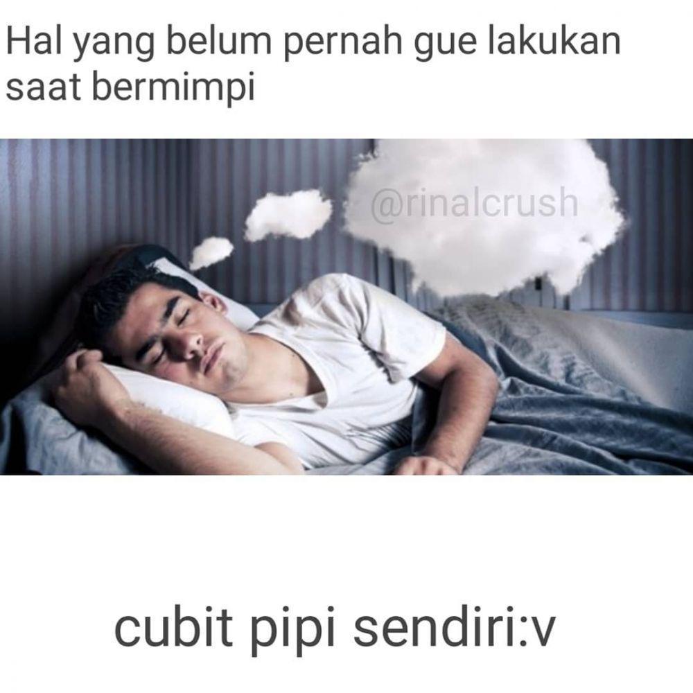 meme kejadian di mimpi (instagram.com/rinalcrush)