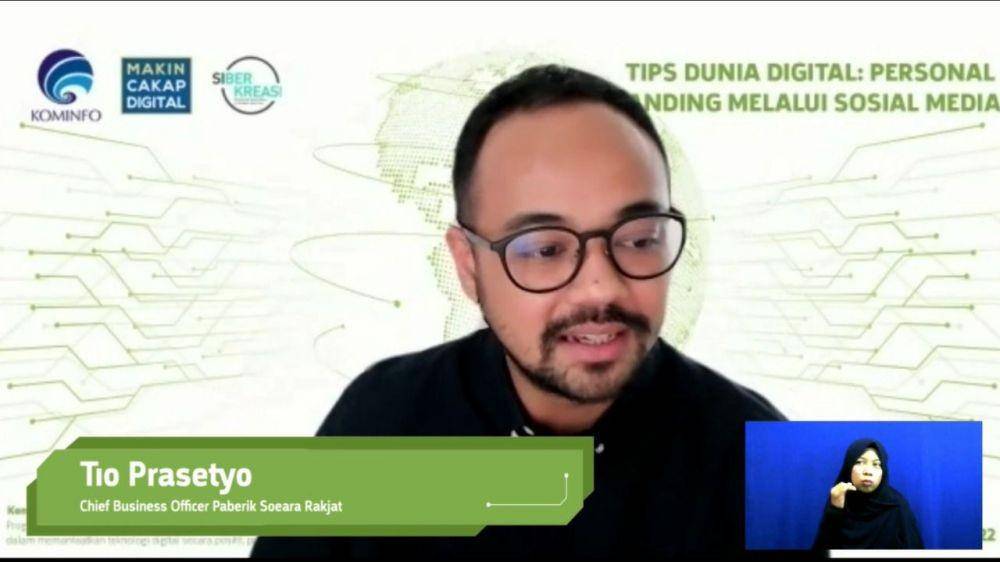 Webinar yang ke-7 untuk kelompok masyarakat / komunitas di wilayah Sumatra dengan tema “TIPS DUNIA DIGITAL: PERSONAL BRANDING MELALUI SOSIAL MEDIA” (Dok. Kominfo)
