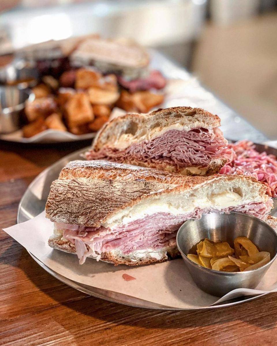 jambon-beurre (instagram.com/gjwns244)