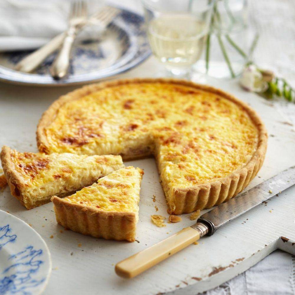 quiche lorraine (instagram.com/womensweeklyfood)