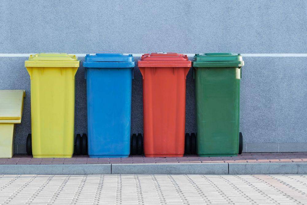 ilustrasi tempat sampah (unsplash.com/Pawel Czerwinski)