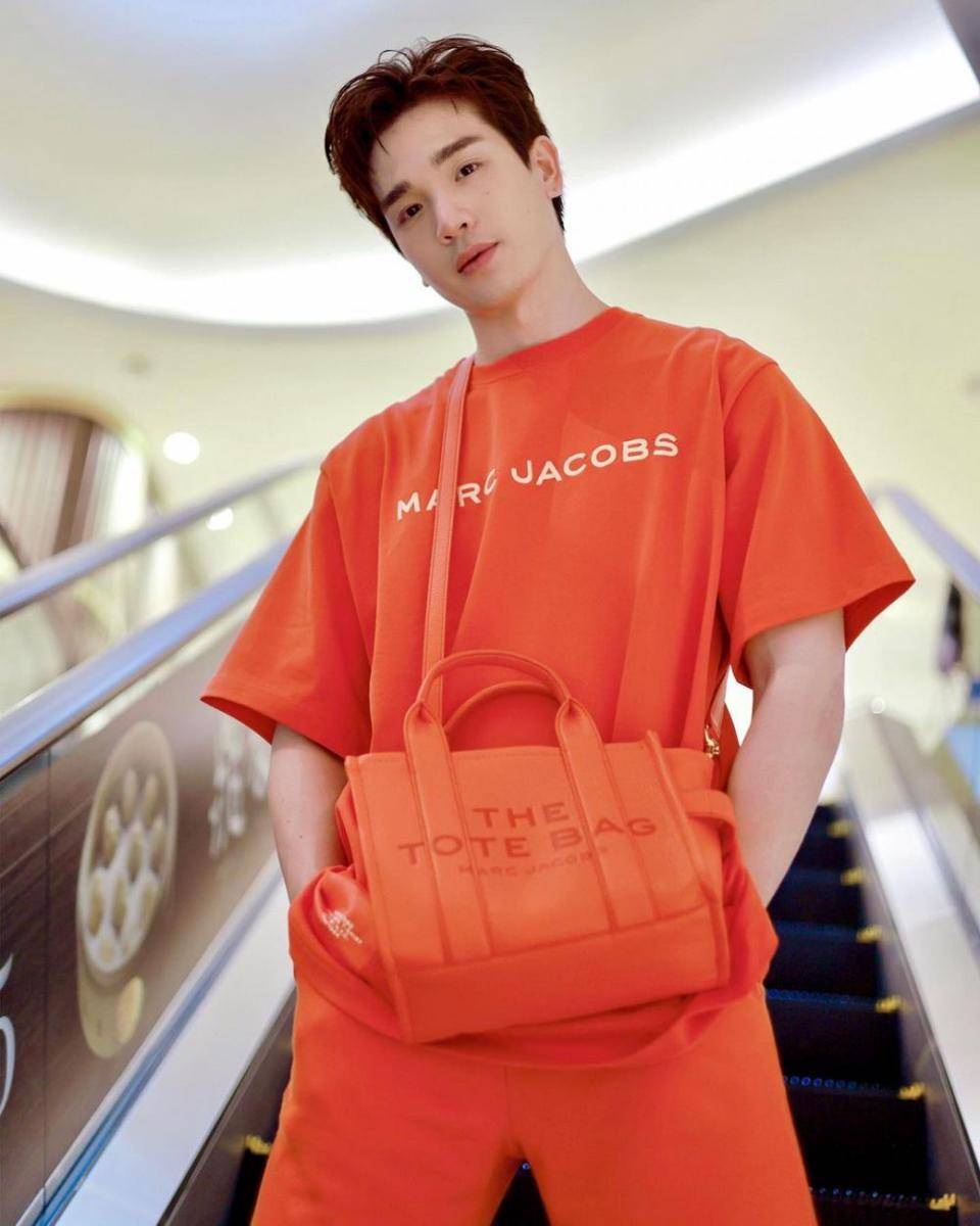 Tongtong Kitsakorn (instagram.com/tongtong_thestar12)