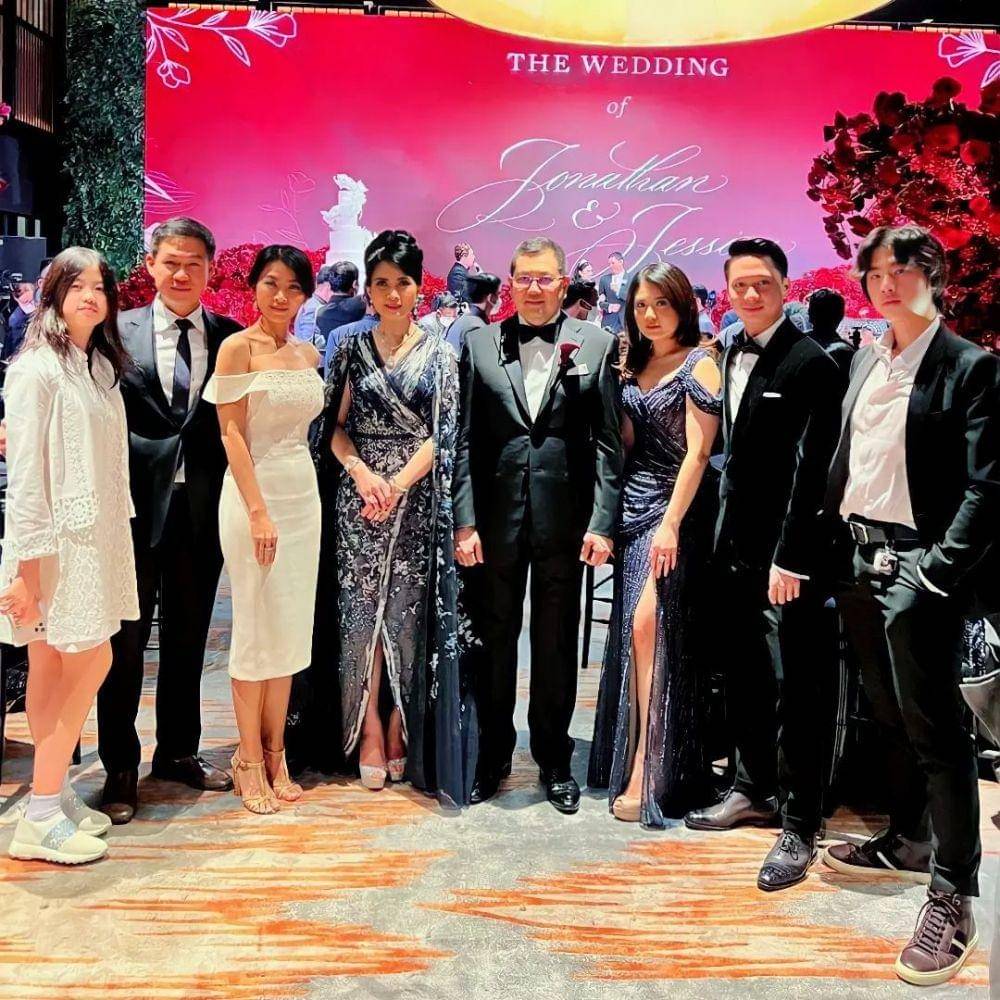 Resepsi Jessica Tanoe dan Jonathan Natakusuma (Instagam.com/diah.kss)