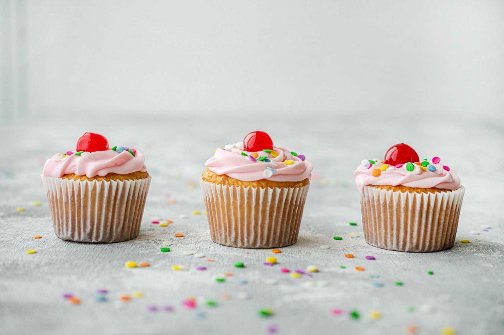 Resep Cupcake Buah Naga, Dessert Unik dengan Rasa Segar