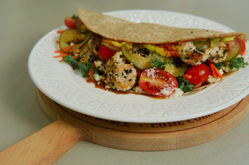 Resep Tortilla Isi Salad, Menu Diet yang Anti Ribet!
