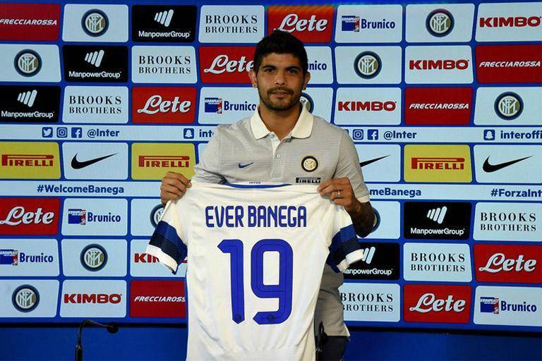 potret Ever Banega (legaseriea.it)