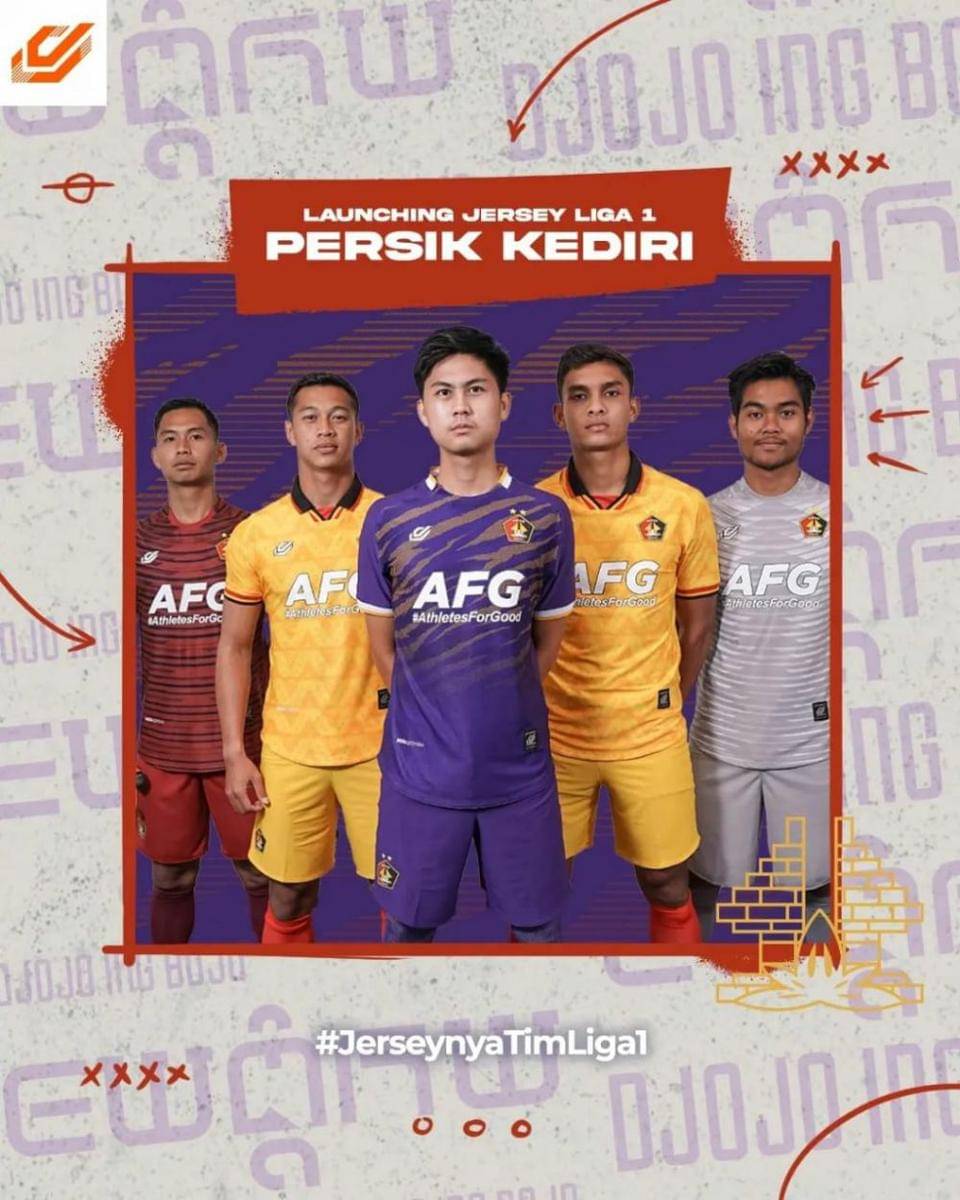 Jersey Persik Kediri yang akan digunakan selama musim ini. Instagram.com/persikfcofficial
