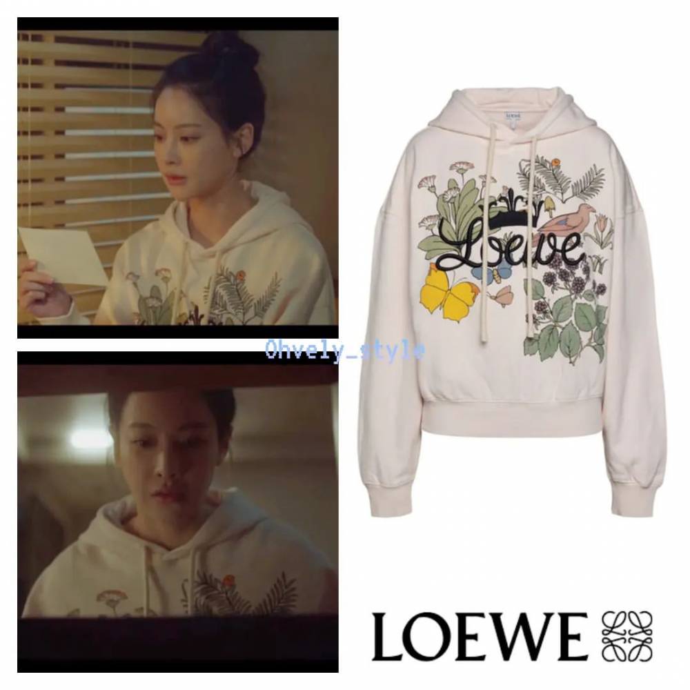 harga outfit Oh Yeon Seo di Cafe Minamdang (instagram.com/yeonseo_ohvelystyle)