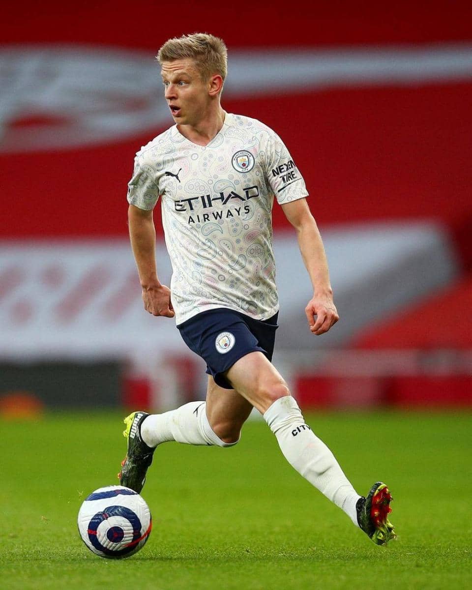 Oleksandr Zinchenko saat membela Manchester City. (instagram.com/zinchenko_96)