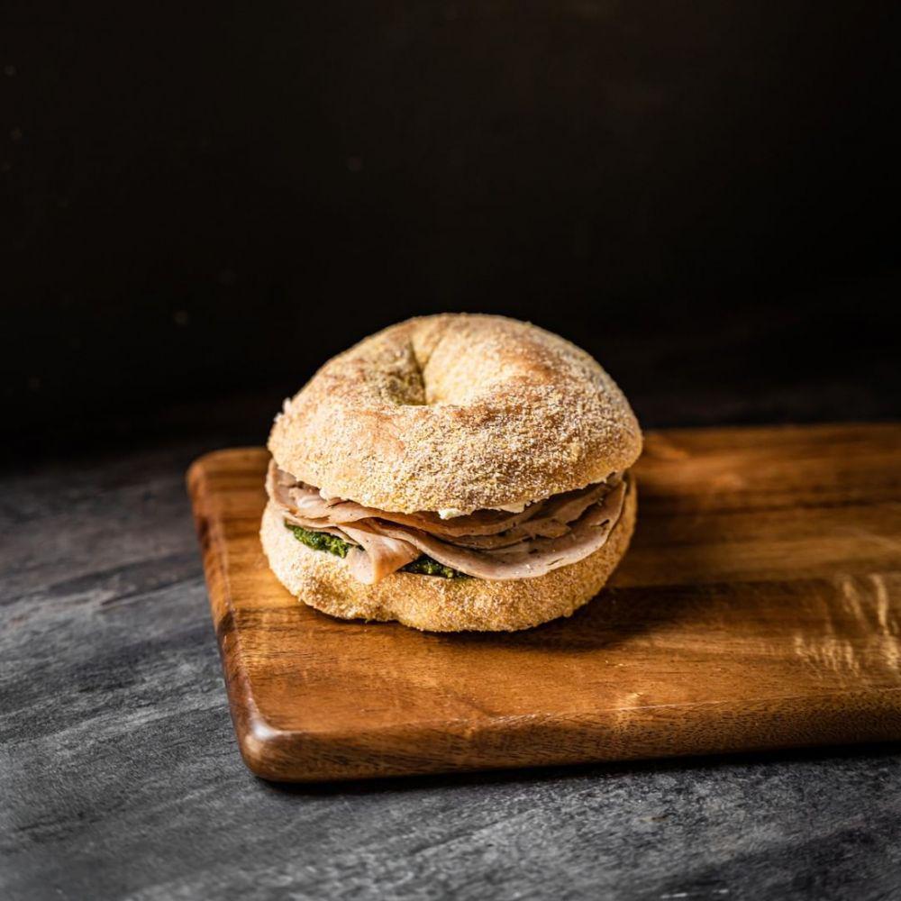 Sarnies (instagram.com/sarnies.sg)