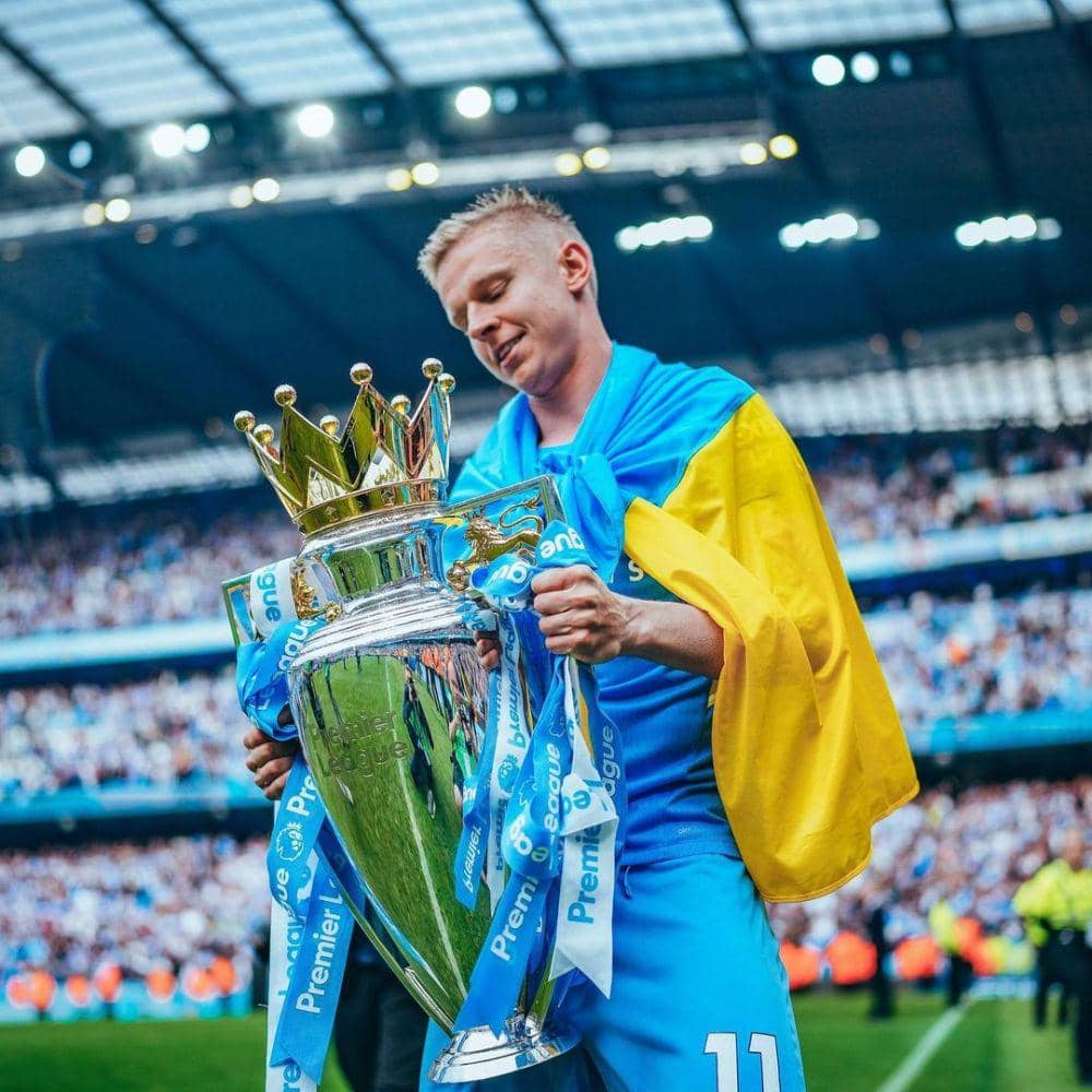 Oleksandr Zinchenko ikut menjuarai gelar Premier League 2021/2022 bersama Manchester City. (instagram.com/zinchenko_96)