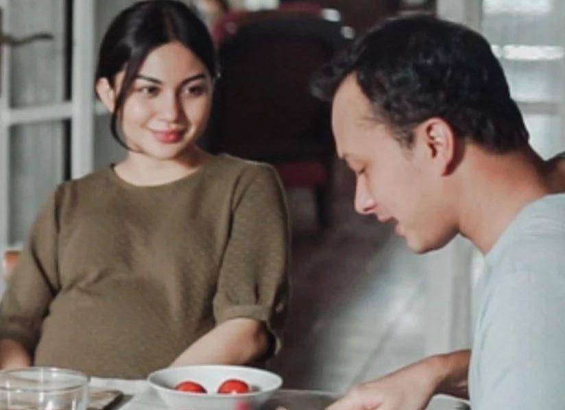 cuplikan film Sayap-Sayap Patah (dok. Denny Siregar Production/Sayap-Sayap Patah)