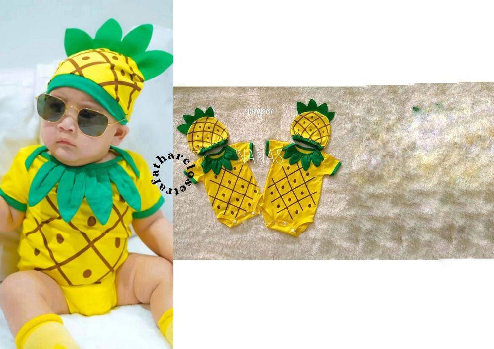 Rayyanza cosplay jadi nanas (instagram.com/rafatharcloset)