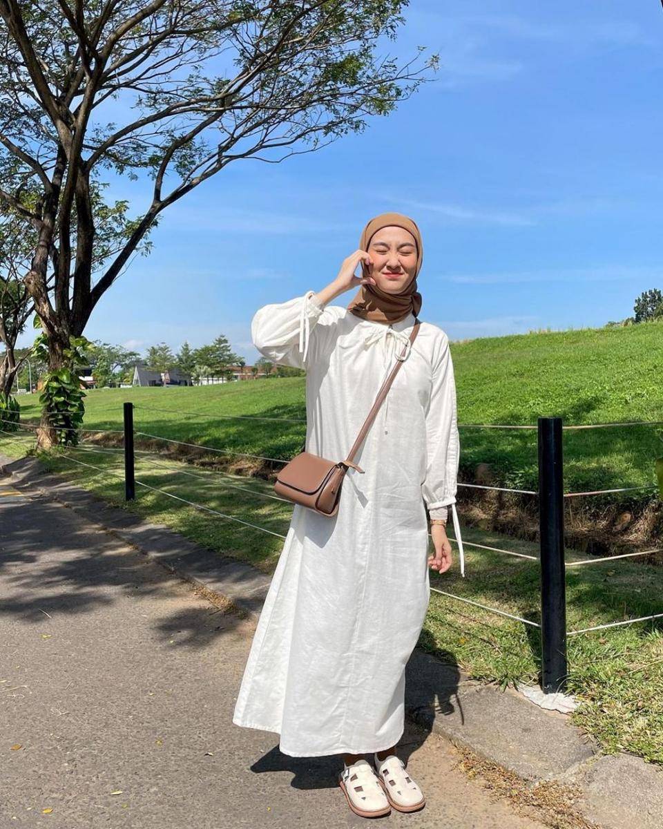 style hijab ala Inas Rana Fagastia (instagram.com/inasrana)