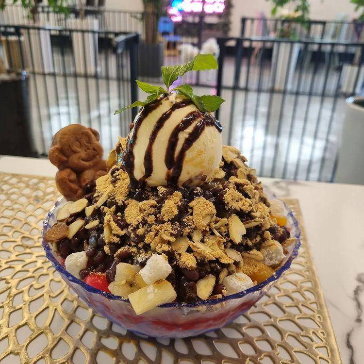 patbingsu (instagram.com/mung_field)