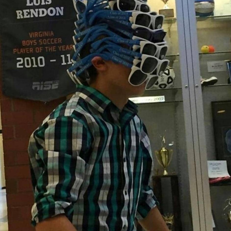 fashion item kocak (instagram.com/cursed.image5)