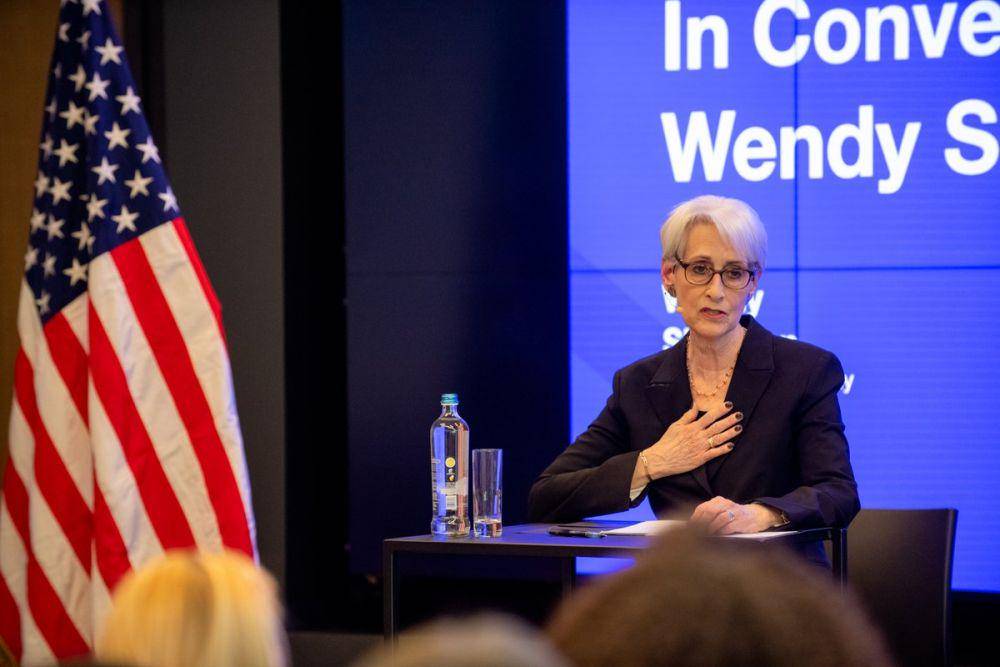 Wakil Menteri Luar Negeri Amerika Serikat, Wendy Sherman. (Twitter.com/Wendy R. Sherman)