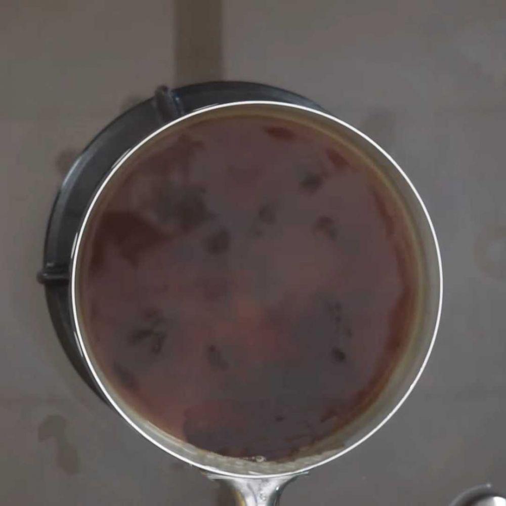 Kuah gula merah (youtube.com/Sajian Sedap)