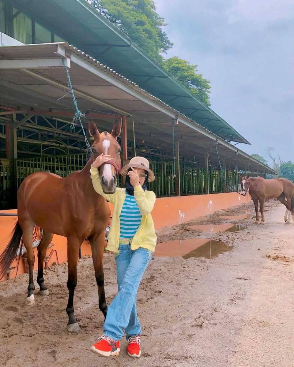 outfit cewek kue ala Fatimah Halilintar(instagram.com/fatima