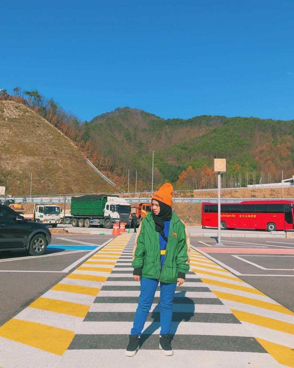 outfit Sajidah Halilintar (instagram.com/sajidahhalilintar)