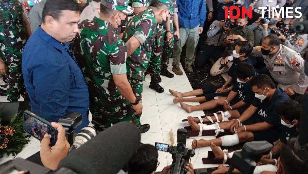 KASAD Letjen TNI Dudung Abdurachman di Mapolda Jateng. (IDN Times/Fariz Fardianto)