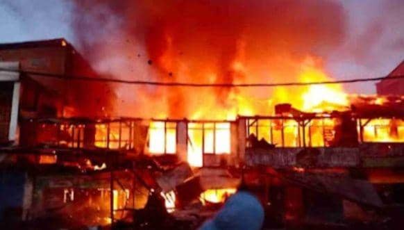 Sembilan Ruko di Bima Ludes Terbakar, Kerugian Capai Miliaran Rupiah
