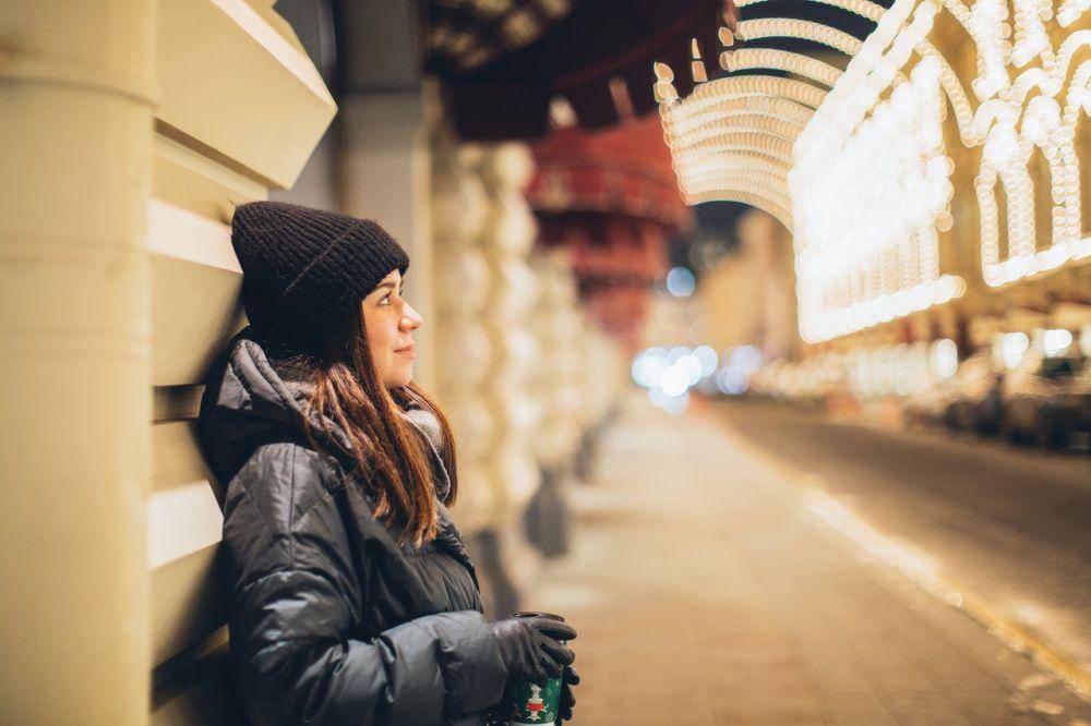 ilustrasi solo traveling (pexels.com/Elina Fairytale)
