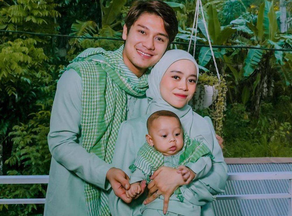 Potret Keluarga Rizky Billar dan Lesty Kejora (instagram.com/rizkybillar)