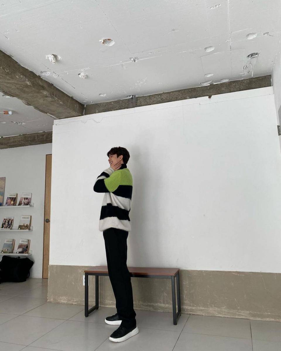 Gaya busana Kang Tae Oh (instagram.com/kto940620)