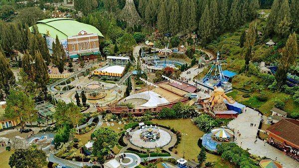 Mikie Funland (google.com/maps)