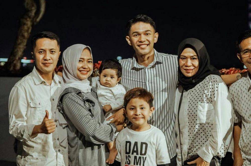 potret Fajar Alfian dan keluarga (instagram.com/fajaralfian95)