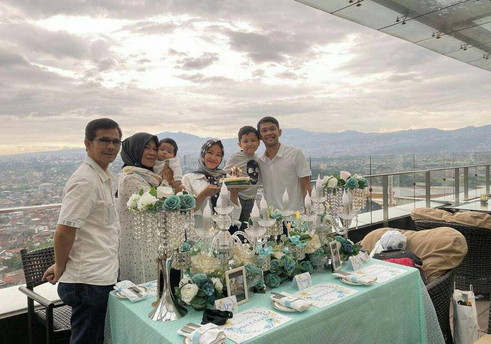 potret Fajar Alfian bersama keluarga (instagram.com/fajaralfian95)