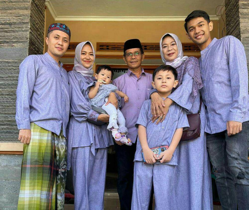 potret Fajar Alfian dan keluarga (instagram.com/fajaralfian95)