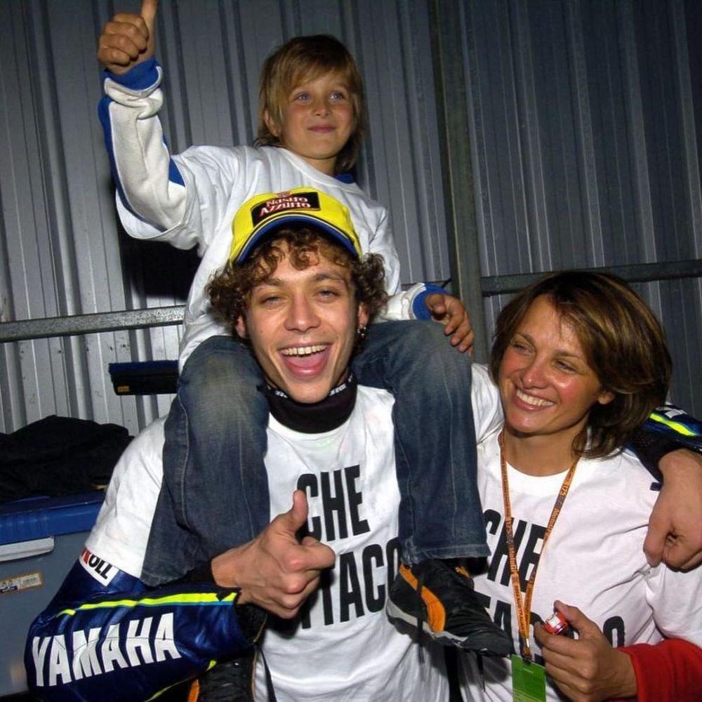 Luca Marini, Valentino Rossi, dan Stefania "Rossi" Palma (Instagram.com/luca_marini_97)