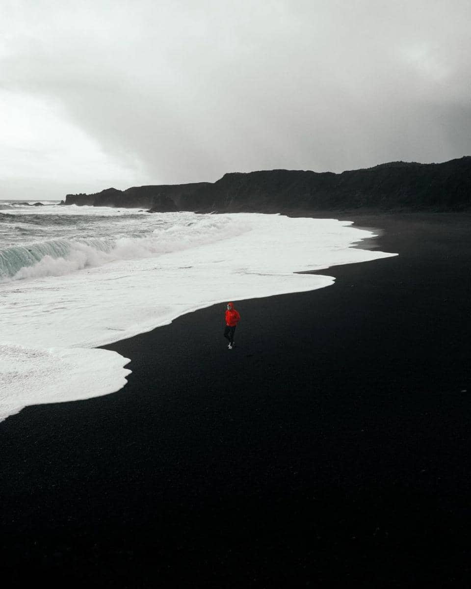 Djúpalónssandur Beach (instagram.com/jesusance)