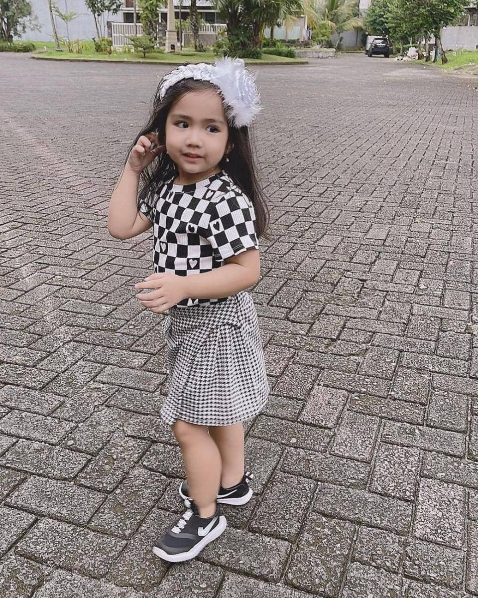 Sheena Gabriella Aurora Samudra (instagram.com/sheenagabriellaaurorasamudra)