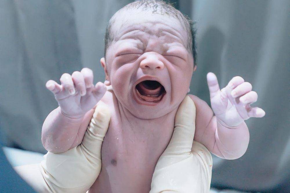 potret baby Ayza (instagram.com/corrypamela)